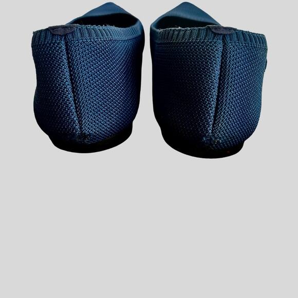 Vivaia Blue Size 10.5 Women's Sustainable Comfort Pointy Ballet Flats - Picture 5 of 5